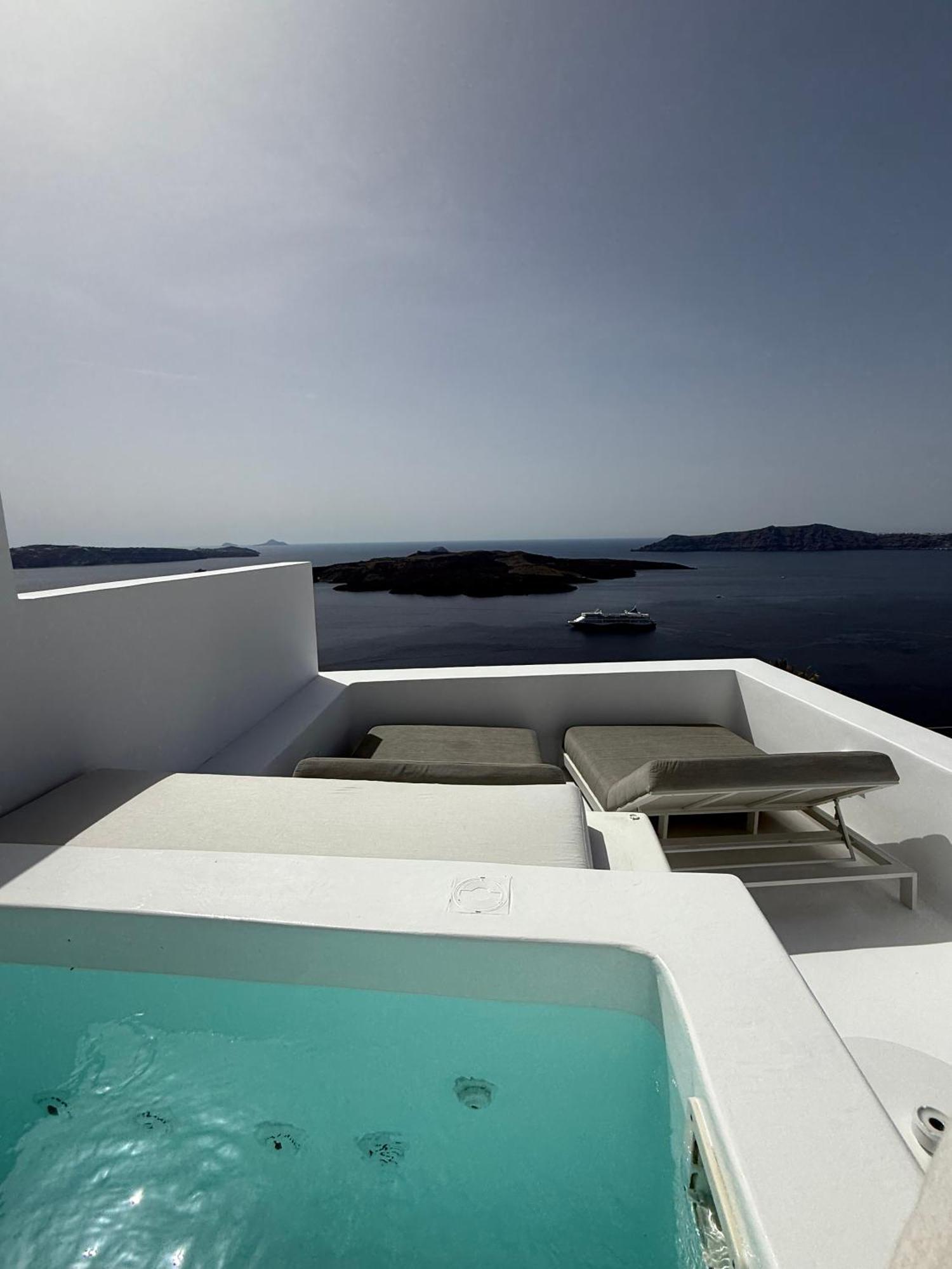 Aesthesis Boutique Villas Fira Exterior foto